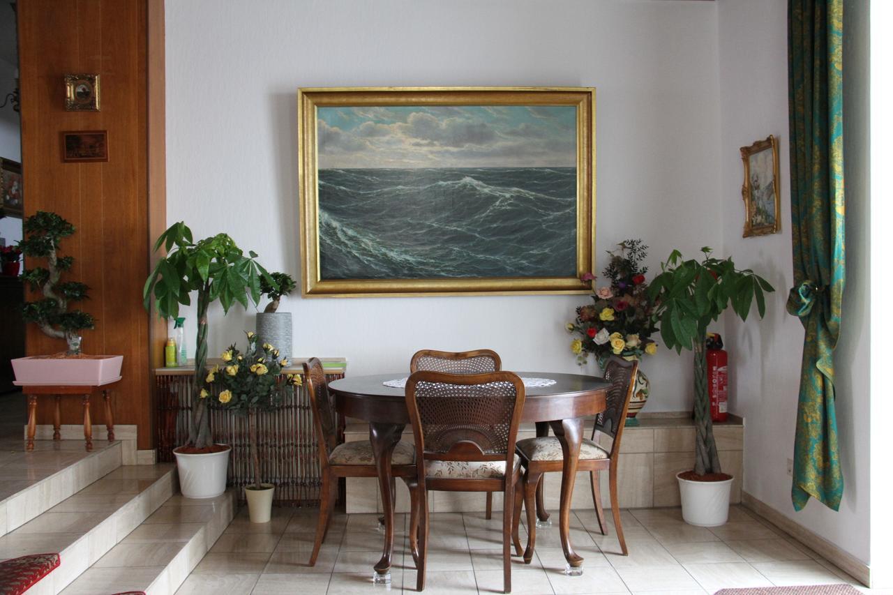 Hotel Humboldt บาดคิสซินเงิน ภายนอก รูปภาพ